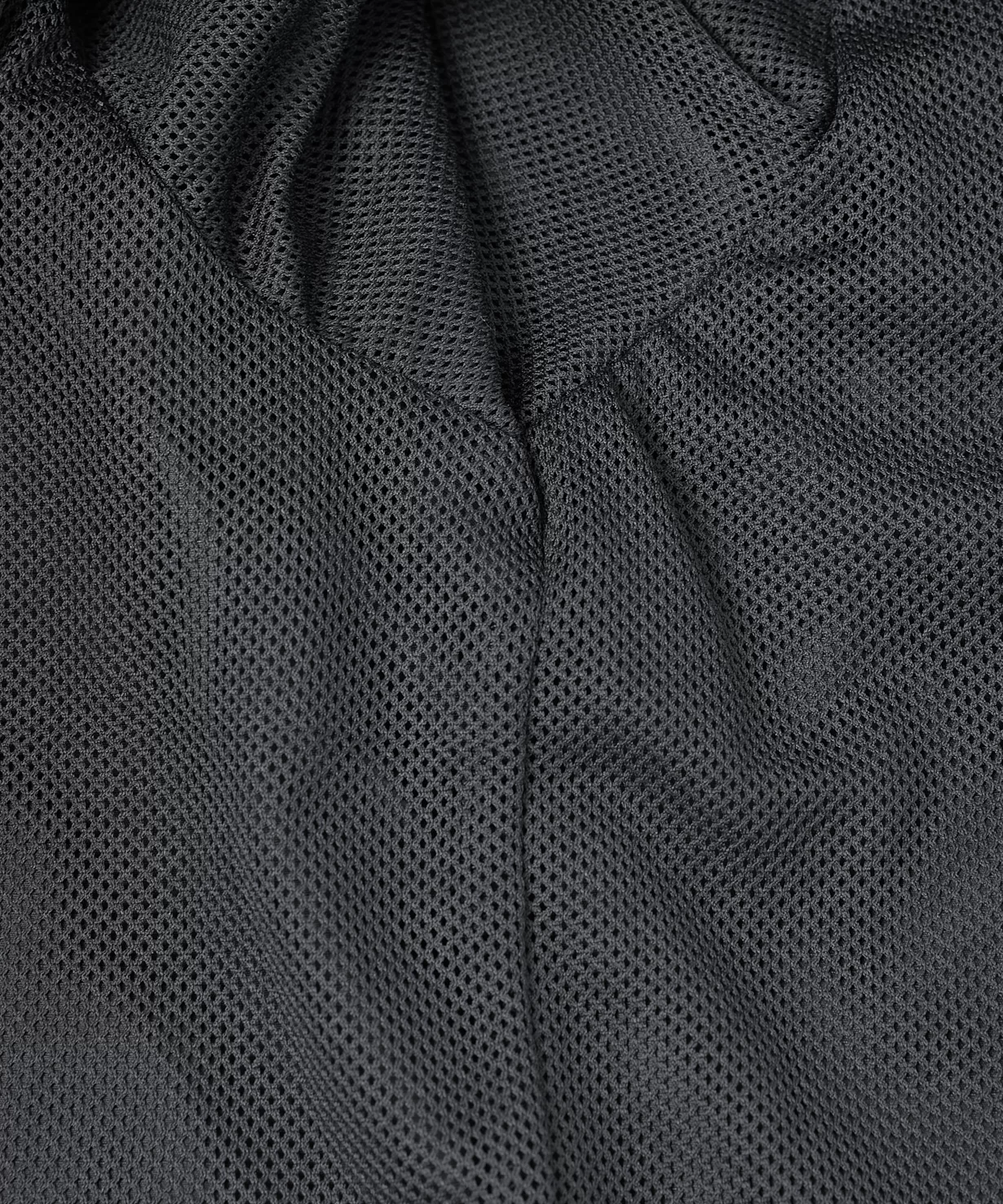 Реальное фото Куртка ветрозащитная DIVISION PerFormPROOF Shower Jacket, черный, детский от магазина СпортСЕ