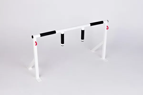 Реальное фото Турник настенный Invent со средним и узким параллельным хватом белый tur-002 от магазина СпортСЕ