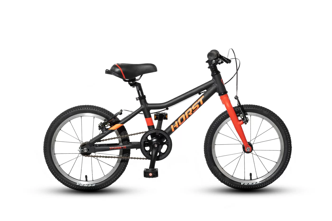 Реальное фото Велосипед детский HORST Sturm 16 2021 Чёрно-оранжево-красный от магазина СпортСЕ