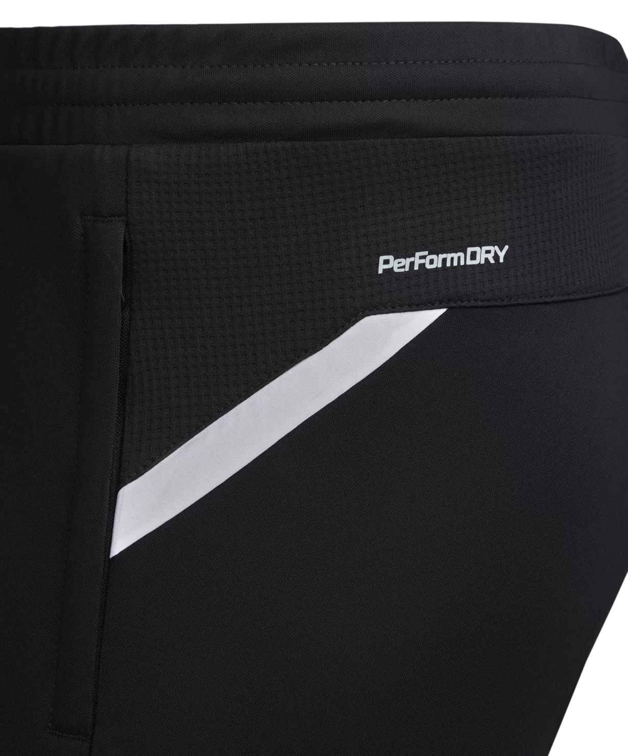 Реальное фото Брюки тренировочные DIVISION PerFormDRY Pro Training Pants 3/4, черный от магазина СпортСЕ