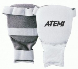 Перчатки Atemi для карате кожа белые PKP-453