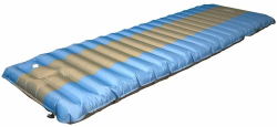 Матрас кемпинговый надувной Следопыт с насосом 190x60x12 cм голубой/серый PF-KS-12